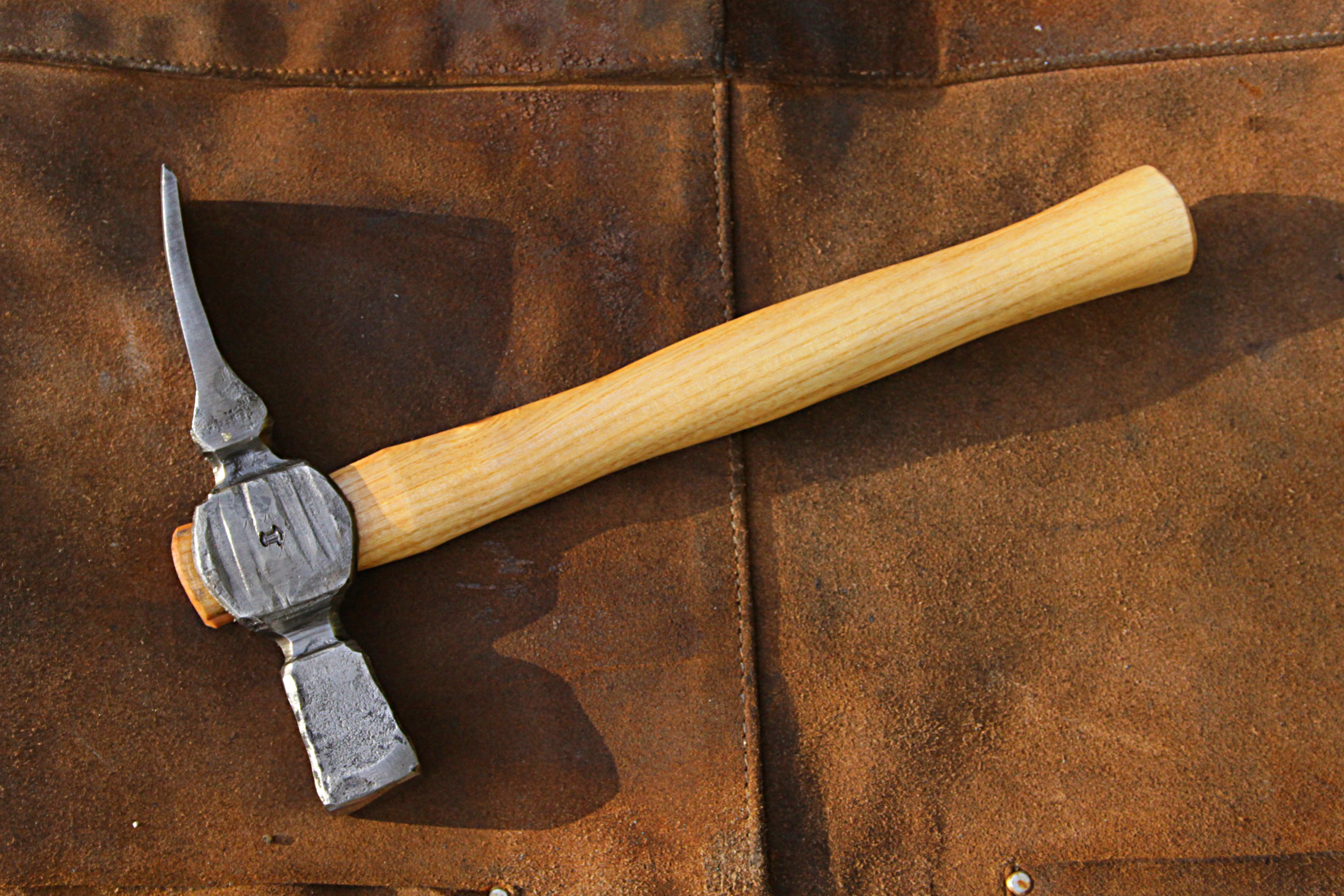 Handgeschmiedete Axt, Hammer oder Werkzeug